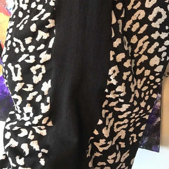 Black and Gray Fitted Leopard Print Dress - Picture 6 of 6
